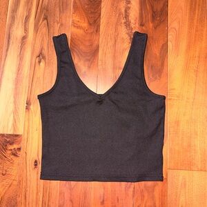 SHEIN Black Ribbed Crop Top